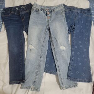 Never Worn Toddler Girl Jeans Size 4T.